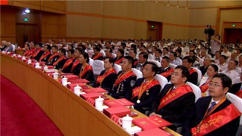 让鲜红党旗在新征程上高高飘扬——康缘集团党委荣获“江苏省先进基层党组织”称号