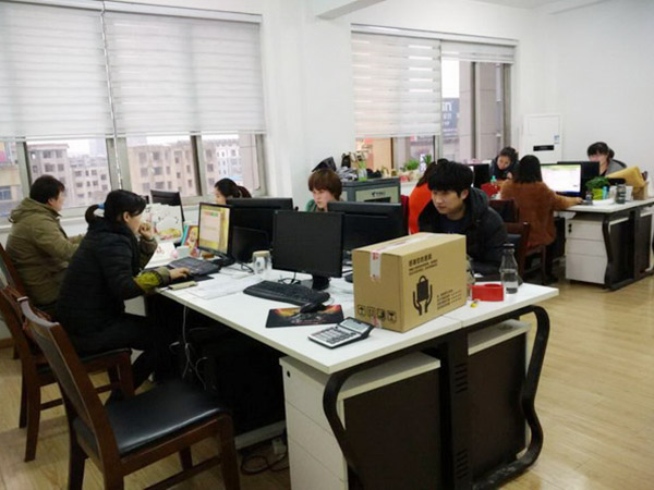 康济大药房:线上线下 深耕市场